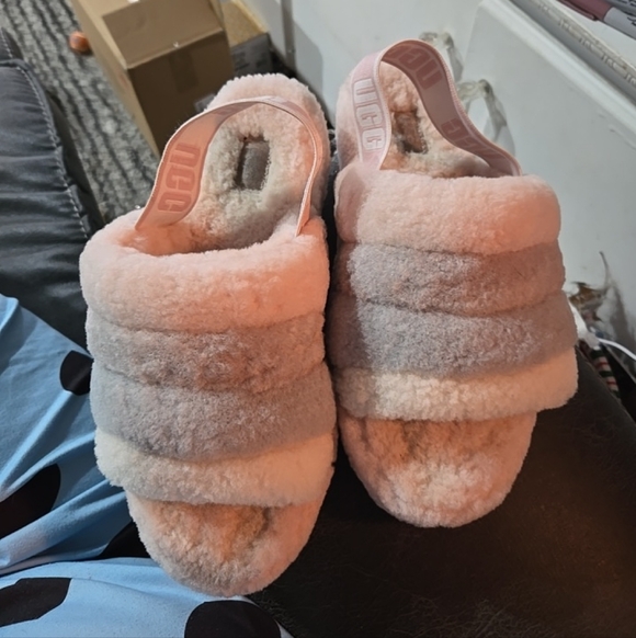UGG Shoes - Womens UGG Fluff Yeah Slide Sandal, Pink/Grey Sz 8  Barely Worn, 11